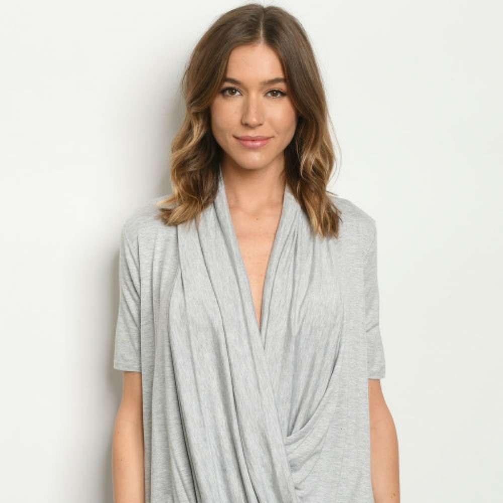 SALE🔥LAST 2! Slouchy Wrap Top in Gray